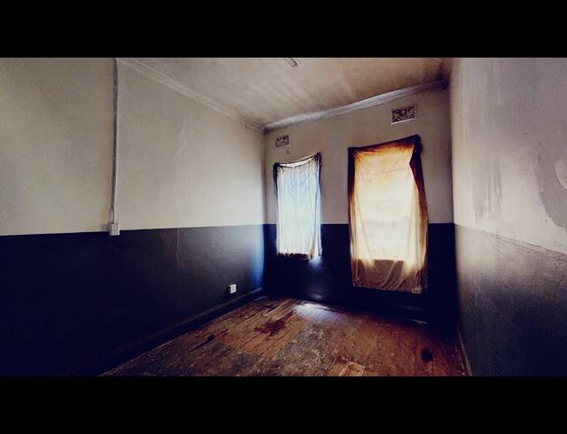 7 BEDROOM FREESTANDING FOR SALE IN PIETERMARITZBURG CENTRAL